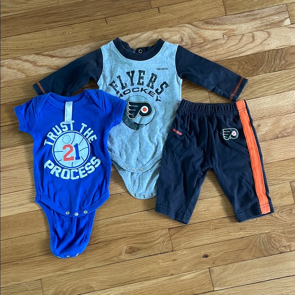 Reebok Flyers Hockey Kids One Piece Set - Blue, Gray, Black